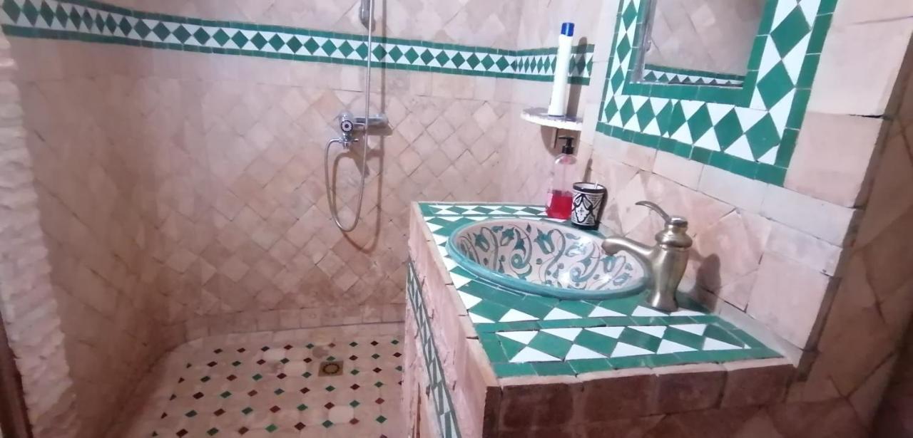 Pasta Plaza Hotel Asilah Bilik gambar