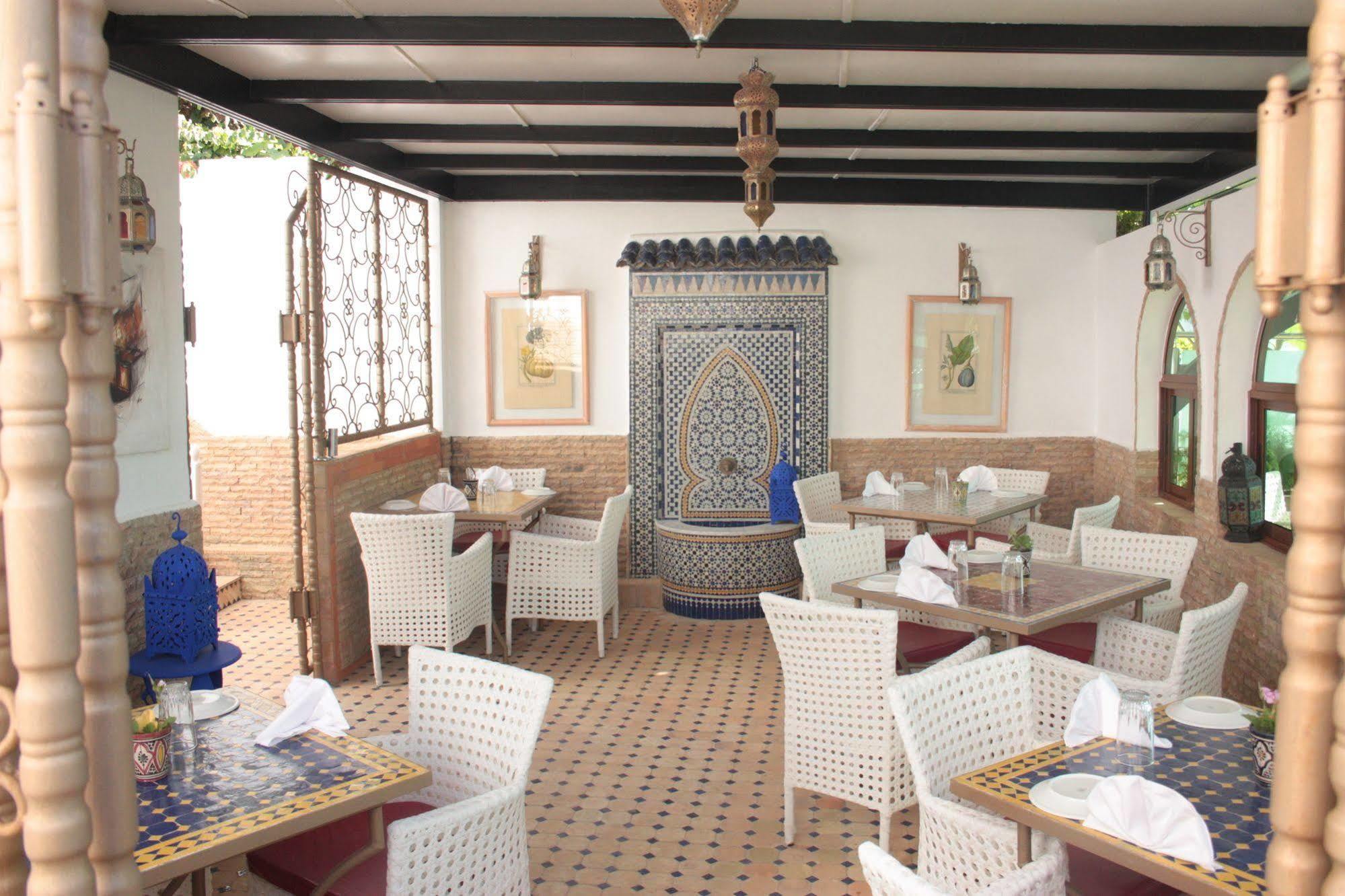 Pasta Plaza Hotel Asilah Luaran gambar